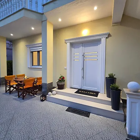 Apartment Alexandros