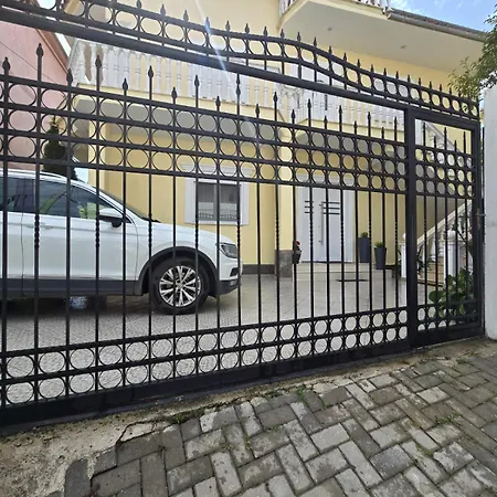 Apartment Alexandros