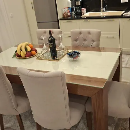 Apartment Alexandros Pogradec