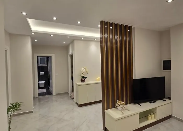 Alexandros Apartment *