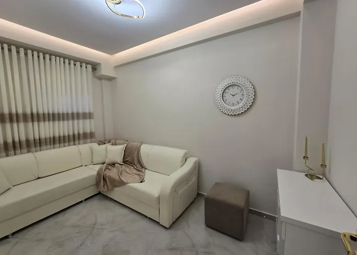 Alexandros * Pogradec